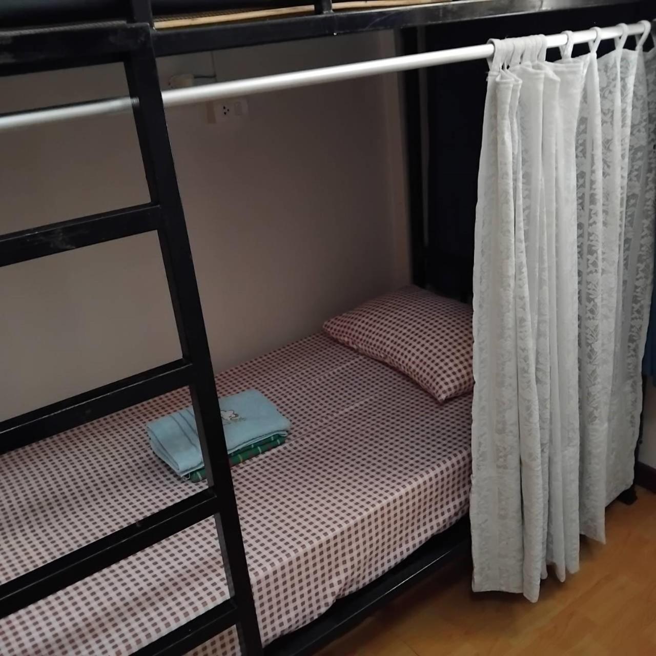 Amazing Khaosan Hostel Bangkok Esterno foto
