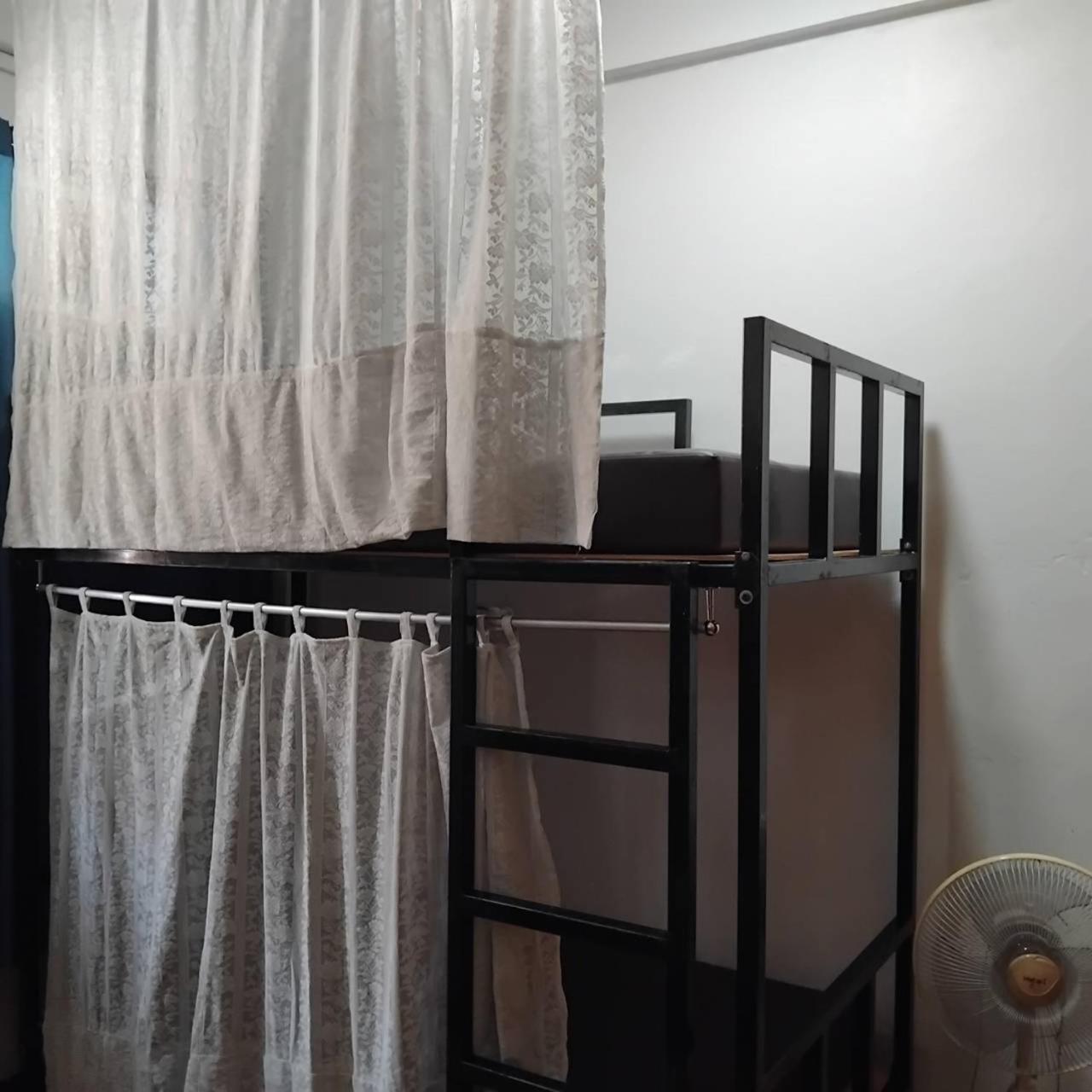Amazing Khaosan Hostel Bangkok Esterno foto